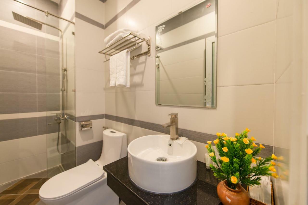 Thoi Binh Hotel Cam Lam Exteriör bild