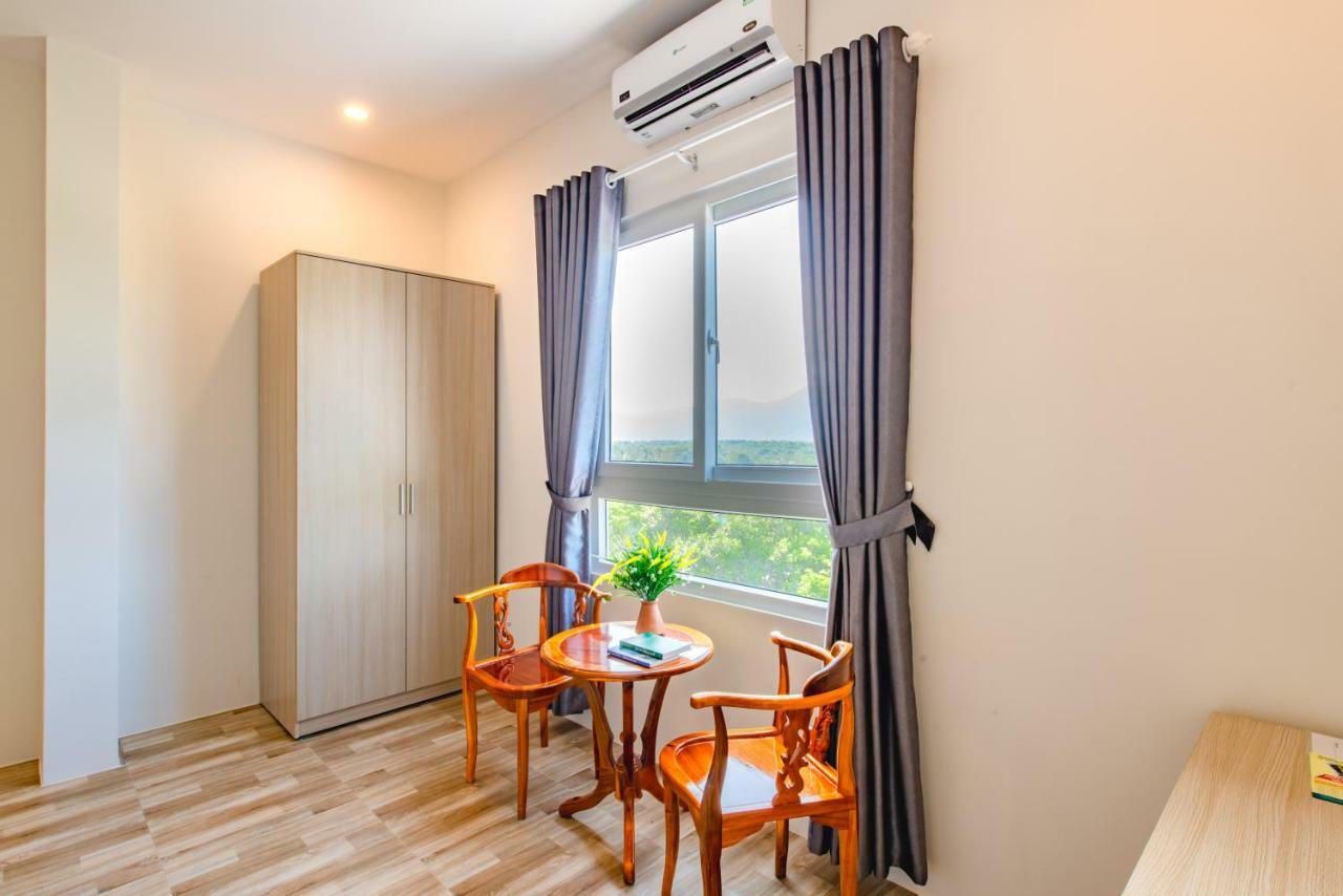 Thoi Binh Hotel Cam Lam Exteriör bild