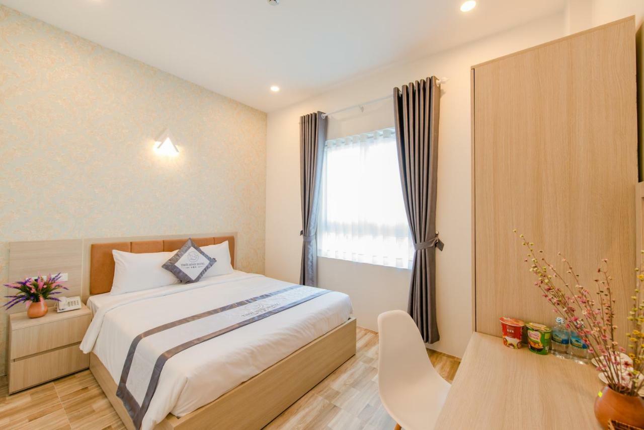 Thoi Binh Hotel Cam Lam Exteriör bild