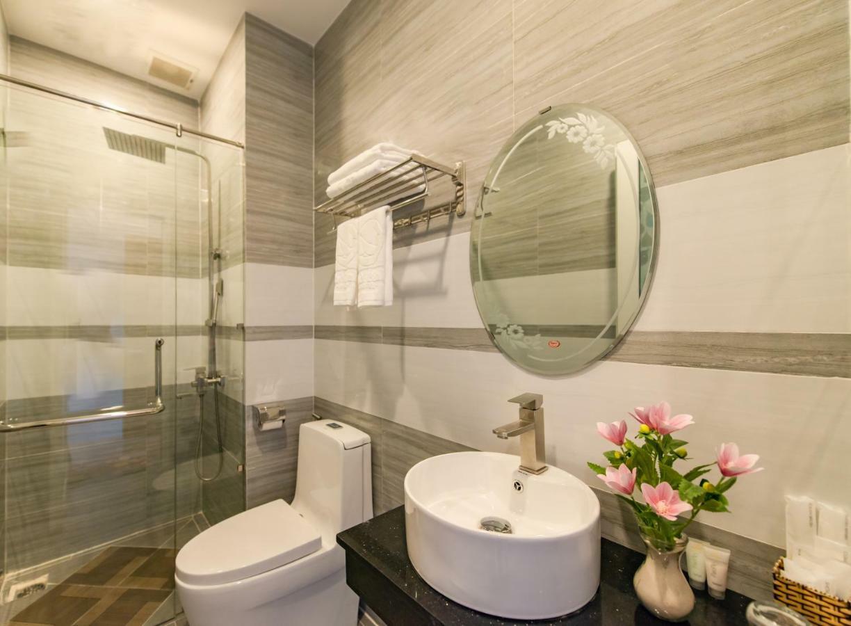 Thoi Binh Hotel Cam Lam Exteriör bild