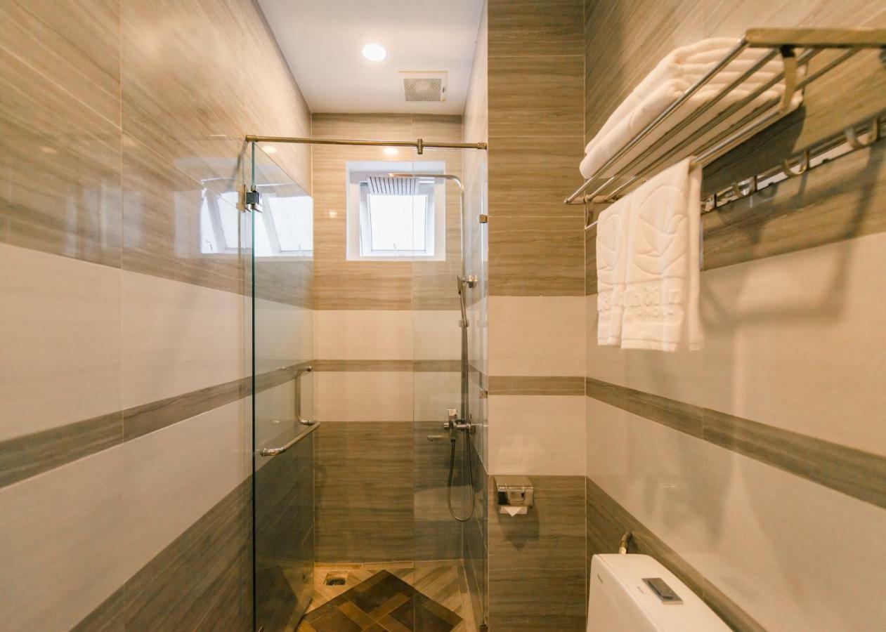 Thoi Binh Hotel Cam Lam Exteriör bild